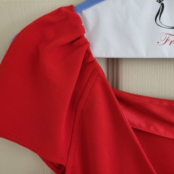 Diane von Furstenberg 'Helen' Red Bodycon Cocktail Dress, Size 6 - Picture 10 of 16